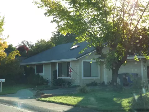 3041 Monte Bello Dr, Redding, CA 96001 photo 1