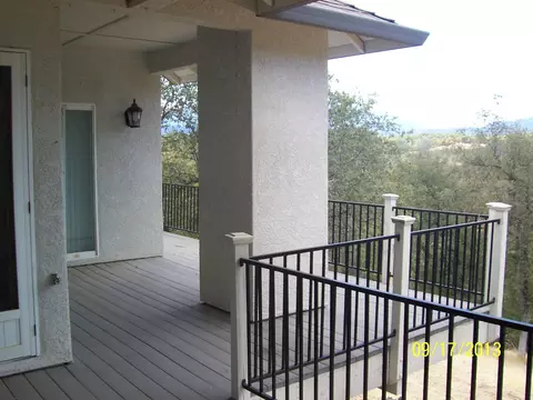 3346 Stanford Dr, Redding, CA 96003 photo 5