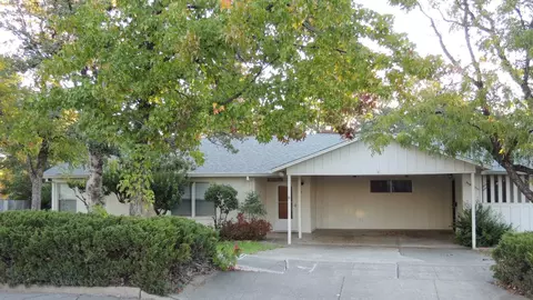2115 Olive Ave, Redding, CA 96001 photo 1