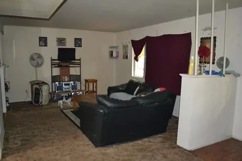 21980 Reading Dr, Anderson, CA 96007 photo 4
