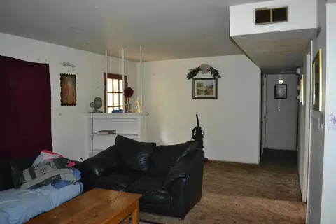 21980 Reading Dr, Anderson, CA 96007 photo 5