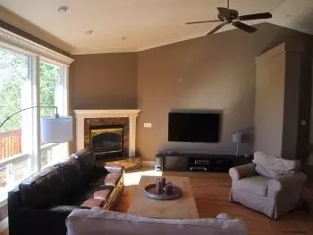 3293 Stanford Dr, Redding, CA 96003 photo 3
