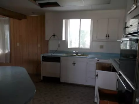 4741 White River Dr, Redding, CA 96003 photo 9