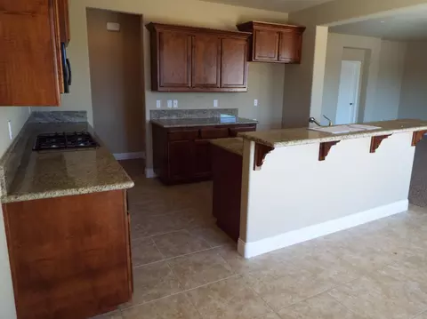 19453 Carnegie Dr, Redding, CA 96003 photo 9