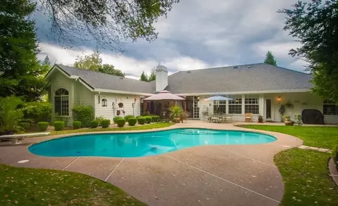 2572 Templeton Dr, Redding, CA 96002 photo 40