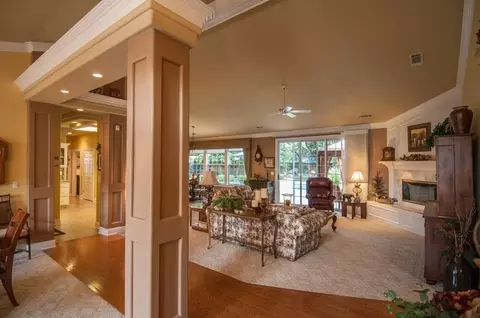 2572 Templeton Dr, Redding, CA 96002 photo 11