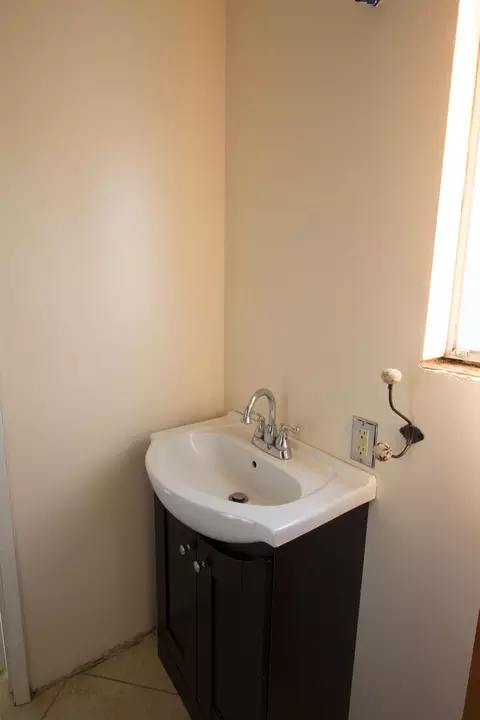 820 Hallmark Dr, Redding, CA 96001 photo 8