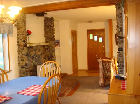 300 Orem St, Mount Shasta, CA 96067 photo 3