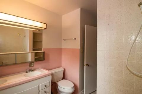 815 Gold St, Redding, CA 96001 photo 19