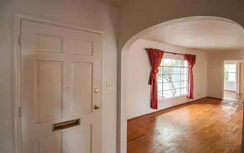 815 Gold St, Redding, CA 96001 photo 3