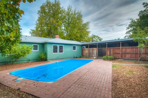 815 Gold St, Redding, CA 96001 photo 32