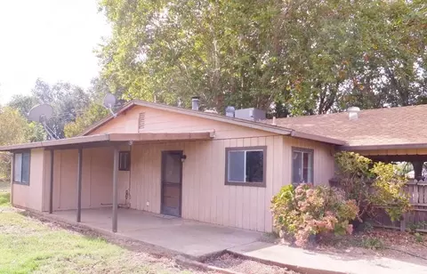 7623 Green Meadow Ln, Redding, CA 96002 photo 3