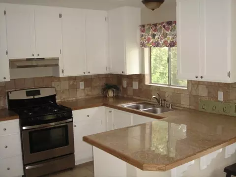 1672 Galaxy Way, Redding, CA 96002 photo 19