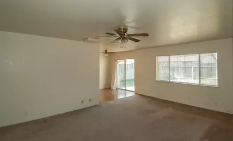 6948 Hemlock St, Redding, CA 96001 photo 7