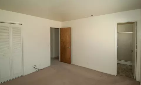 6948 Hemlock St, Redding, CA 96001 photo 13