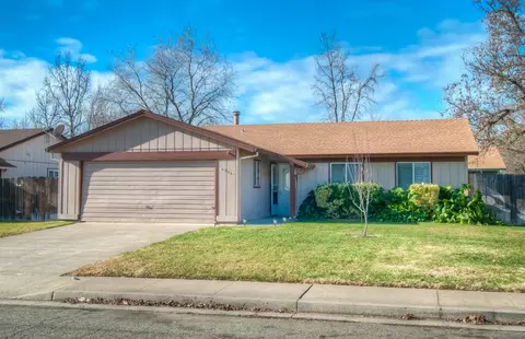 6948 Hemlock St, Redding, CA 96001 photo 1