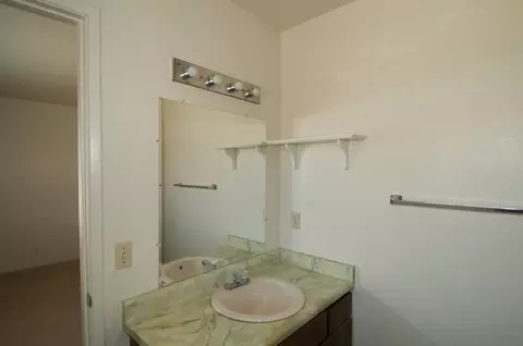6948 Hemlock St, Redding, CA 96001 photo 15