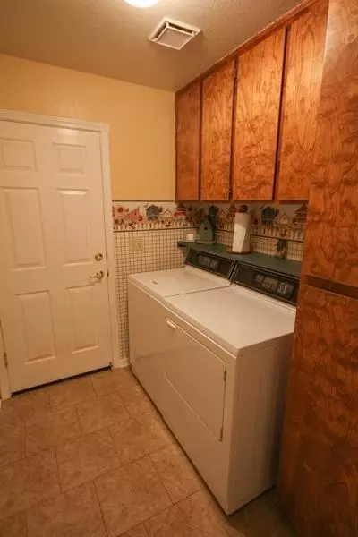 19101 Nathan Way, Redding, CA 96003 photo 17