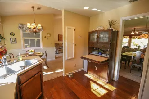 19101 Nathan Way, Redding, CA 96003 photo 6