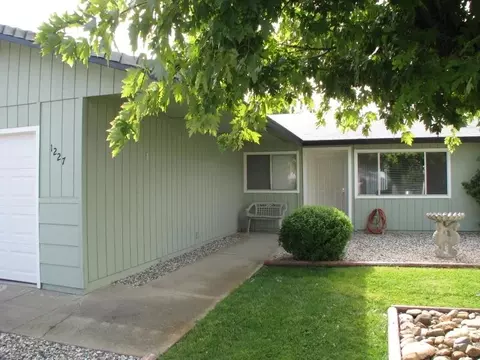 1227 Whistling Dr, Redding, CA 96003 photo 14