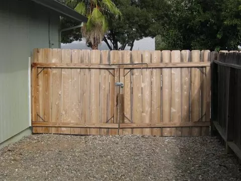 1227 Whistling Dr, Redding, CA 96003 photo 19