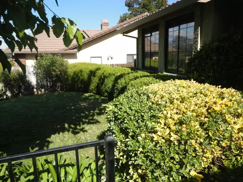 1643 Lakeside Dr, Redding, CA 96001 photo 3
