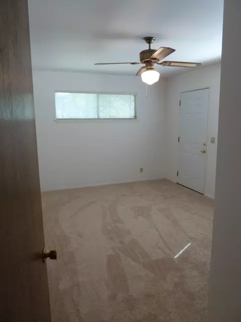 2755 Irwin Rd, Redding, CA 96002 photo 23