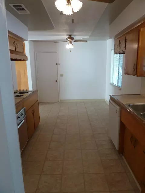 2755 Irwin Rd, Redding, CA 96002 photo 6