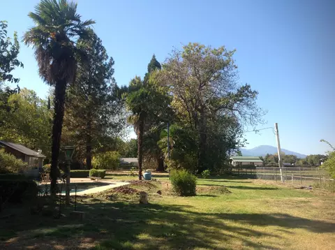 19326 Niles Ln, Redding, CA 96002 photo 37