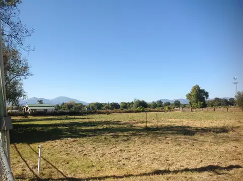 19326 Niles Ln, Redding, CA 96002 photo 7