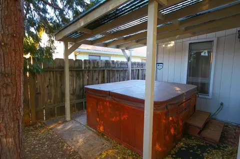 1923 Galaxy Way, Redding, CA 96002 photo 14