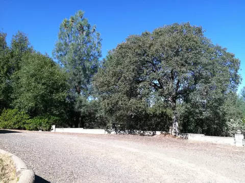 8680 Valley View Rd, Redding, CA 96001 photo 6