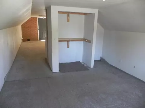 2735 Russell St, Redding, CA 96001 photo 11