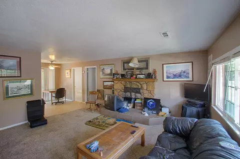 22085 Hermosa Dr, Anderson, CA 96007 photo 22