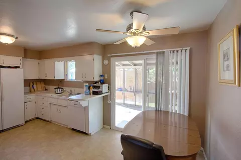 22085 Hermosa Dr, Anderson, CA 96007 photo 17