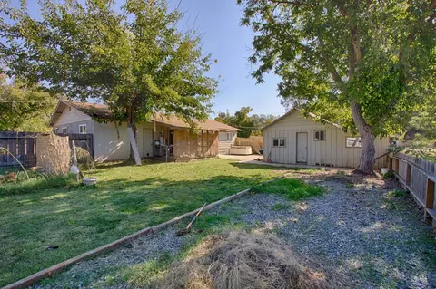 22085 Hermosa Dr, Anderson, CA 96007 photo 3