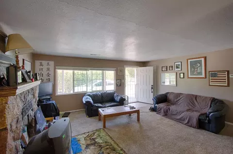 22085 Hermosa Dr, Anderson, CA 96007 photo 20