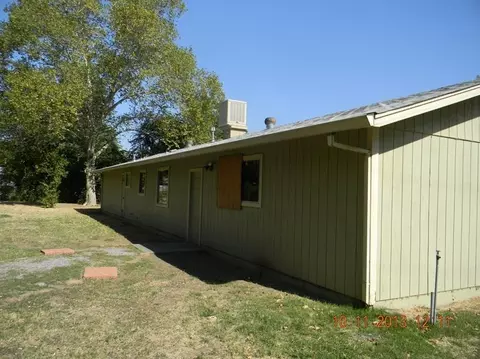 2986 Henderson Rd, Redding, CA 96002 photo 8