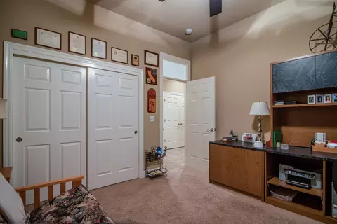 3273 Stanford Dr, Redding, CA 96003 photo 17