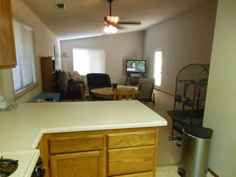 557 Cessane Walk, Redding, CA 96001 photo 2