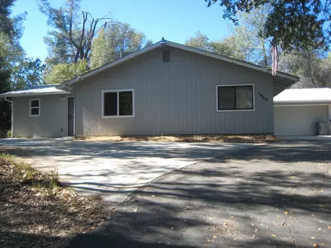 1940 Herbscenta Ln, Redding, CA 96003 photo 1