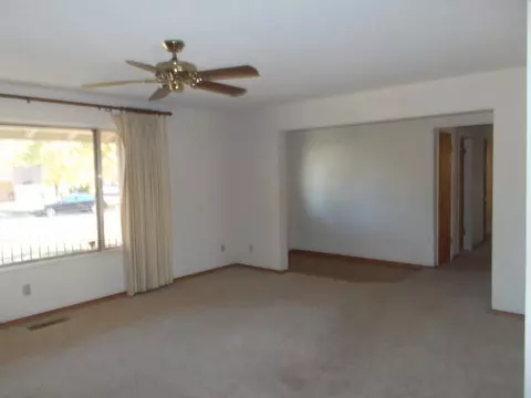 7212 Granada Dr, Redding, CA 96002 photo 7