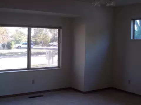 7212 Granada Dr, Redding, CA 96002 photo 14