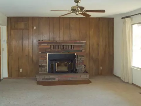 7212 Granada Dr, Redding, CA 96002 photo 12