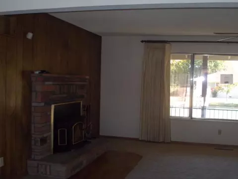 7212 Granada Dr, Redding, CA 96002 photo 8