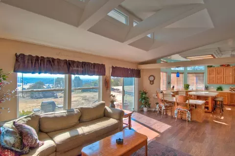 12608 Oak Run Rd, Oak Run, CA 96069 photo 18