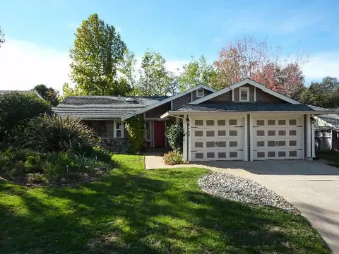 3416 Oak Haven Ct, Redding, CA 96002 photo 2