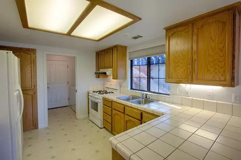 330 Vintage Path, Redding, CA 96003 photo 16