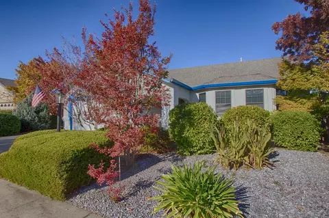 330 Vintage Path, Redding, CA 96003 photo 2