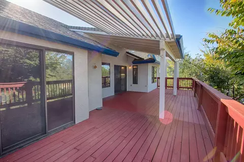 330 Vintage Path, Redding, CA 96003 photo 3